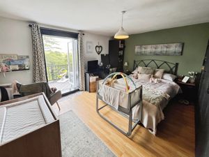 Bedroom/Sitting Room - click for photo gallery